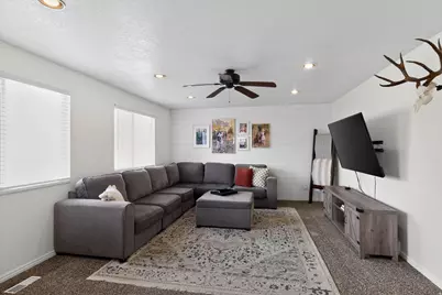 367 E 950 N, Lehi, UT 84043 - Photo 14