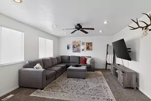 367 E 950 N, Lehi, UT 84043 - Photo 14