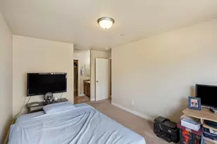 8229 S Resaca Dr, Midvale, UT 84070 - Photo 8
