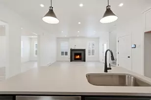 11708 S Silver Pond Dr, South Jordan, UT 84009 - Photo 10