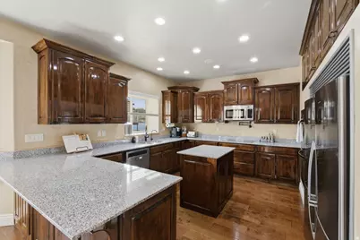 512 E Ridge Dr, Alpine, UT 84004 - Photo 12