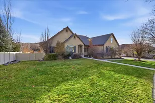 512 E Ridge Dr, Alpine, UT 84004 - Photo 4