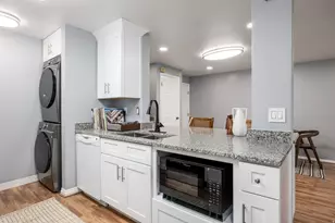 530 S 400 E, Salt Lake City, UT 84111 - Photo 6