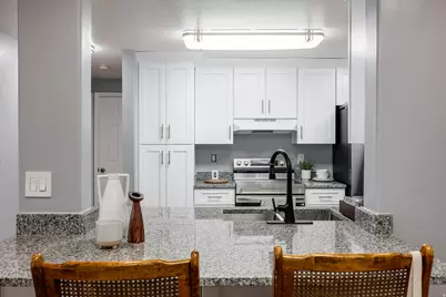 530 S 400 E #2302, Salt Lake City, UT 84111 - Photo 8