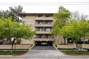 530 S 400 E, Salt Lake City, UT 84111 - Photo 2