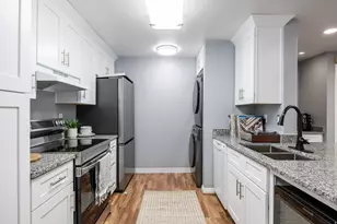 530 S 400 E, Salt Lake City, UT 84111 - Photo 10