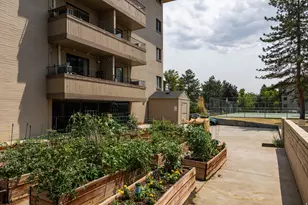 530 S 400 E, Salt Lake City, UT 84111 - Photo 4