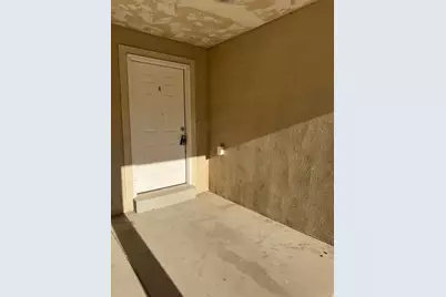 1385 S 675 E, Vernal, UT 84078 - Photo 2