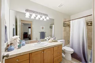 2481 E 1900 N, Layton, UT 84040 - Photo 18