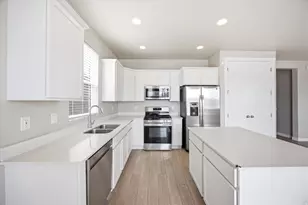 6158 N Boulter Peak Ln, Eagle Mountain, UT 84005 - Photo 12