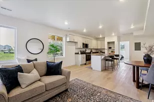 6108 W Ravens Roost Dr, Herriman, UT 84096 - Photo 36