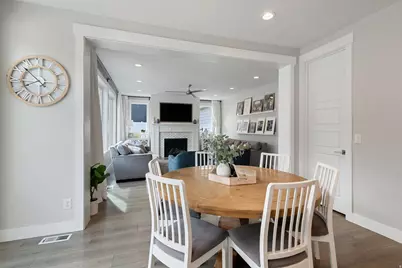 572 E Rockwell Vis, Draper, UT 84020 - Photo 6