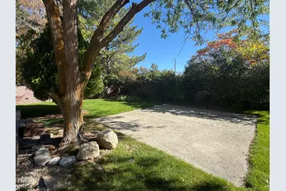 600 Maple Dr N, Smithfield, UT 84335 - Photo 12