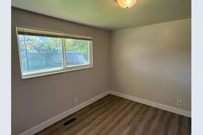 600 Maple Dr N, Smithfield, UT 84335 - Photo 20