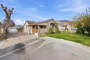 708 9th St, Ogden, UT 84404 - Photo 2