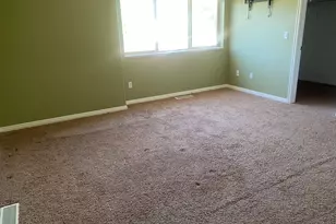 83 Canterbury Cir, Logan, UT 84321 - Photo 16