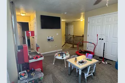83 Canterbury Cir, Logan, UT 84321 - Photo 30