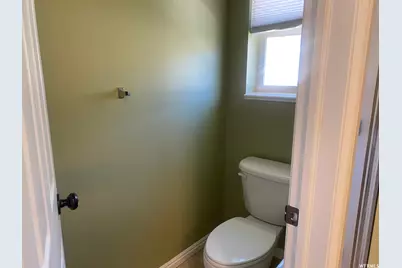 83 Canterbury Cir, Logan, UT 84321 - Photo 8