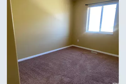 83 Canterbury Cir, Logan, UT 84321 - Photo 14