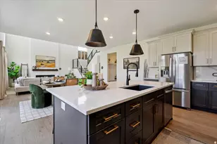 6072 W Raven Roost Dr, Herriman, UT 84096 - Photo 14