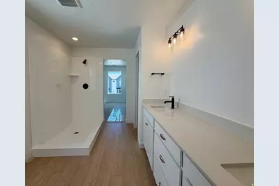 2945 N Lone Pine St #629, Eagle Mountain, UT 84005 - Photo 6