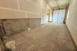 2405 W 3200 N, Farr West, UT 84404 - Photo 34