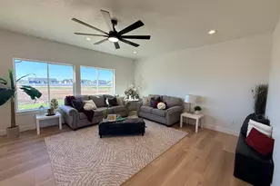 2405 W 3200 N, Farr West, UT 84404 - Photo 4