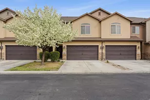 1822 W 795 S, Orem, UT 84059 - Photo 2