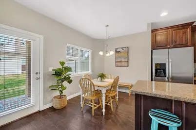 1822 W 795 S #222, Orem, UT 84059 - Photo 8