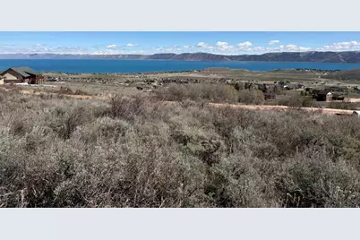 844 W Sunrise Cir #22, Garden City, UT 84028 - Photo 4