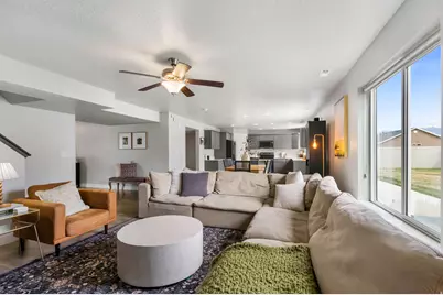 148 N 200 E, Salem, UT 84653 - Photo 4