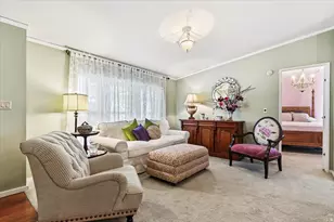 273 E Vagabond Dr, Murray, UT 84107 - Photo 1