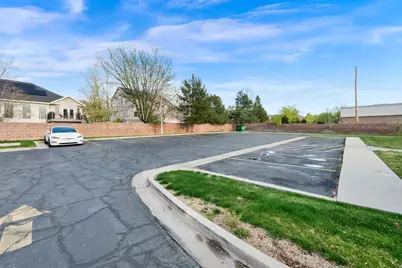 10885 S State St, Sandy, UT 84070 - Photo 42