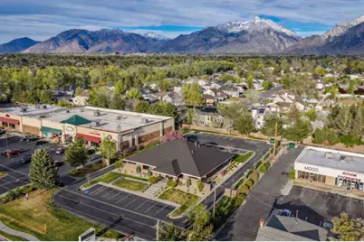 10885 S State St, Sandy, UT 84070 - Photo 46