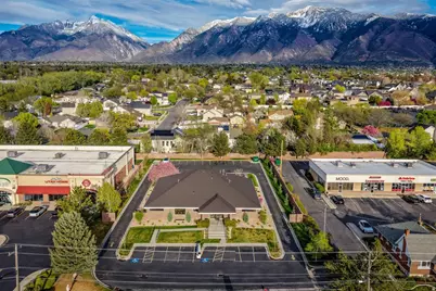 10885 S State St, Sandy, UT 84070 - Photo 48