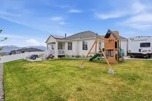 6638 W Braeburn Way S, West Jordan, UT 84081 - Photo 30