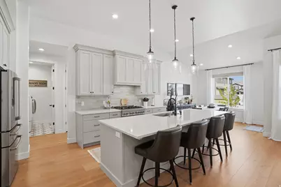 6638 W Braeburn Way S, West Jordan, UT 84081 - Photo 6