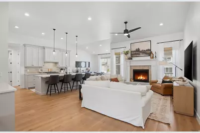 6638 W Braeburn Way S, West Jordan, UT 84081 - Photo 8