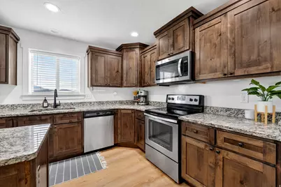 3424 E Bridge St, Eagle Mountain, UT 84005 - Photo 10