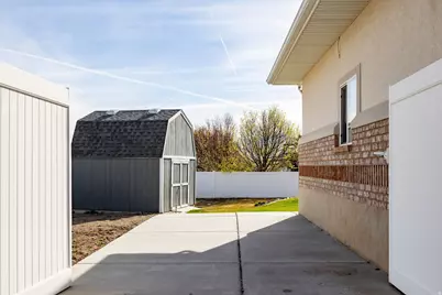 7737 S 5200 W, West Jordan, UT 84081 - Photo 30