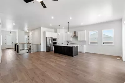 1353 West View Dr S, Santaquin, UT 84655 - Photo 4