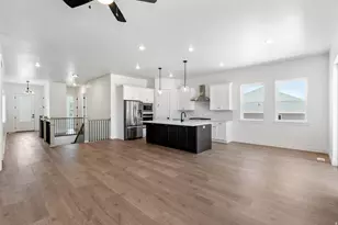 1353 West View Dr S, Santaquin, UT 84655 - Photo 4
