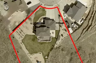 200 S Mahogany Way, Elk Ridge, UT 84651 - Photo 4