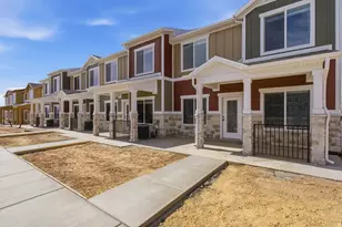 3130 N 1675 E, Layton, UT 84040 - Photo 4