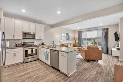 1024 W Lapis Way S, Bluffdale, UT 84065 - Photo 8