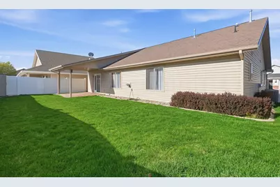 930 N 375 W, Logan, UT 84321 - Photo 14