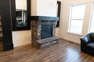 951 W Grizzly Wulff Dr, Bluffdale, UT 84065 - Photo 6