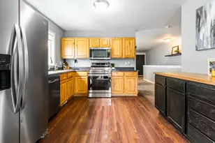 8349 S Sawtooth Oak Dr, West Jordan, UT 84081 - Photo 6