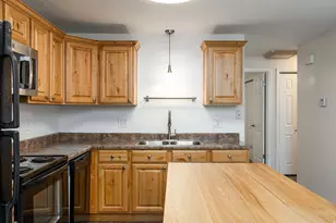 4770 S 700 E, Murray, UT 84107 - Photo 2