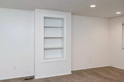 4770 S 700 E #141, Murray, UT 84107 - Photo 8